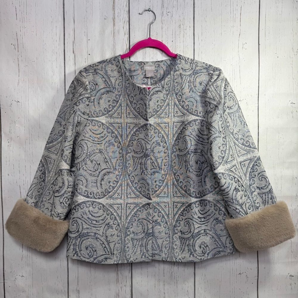 Chicos Metallic Brocade Jacket Removable Faux Fur Cuff Vintage Glam Baroque